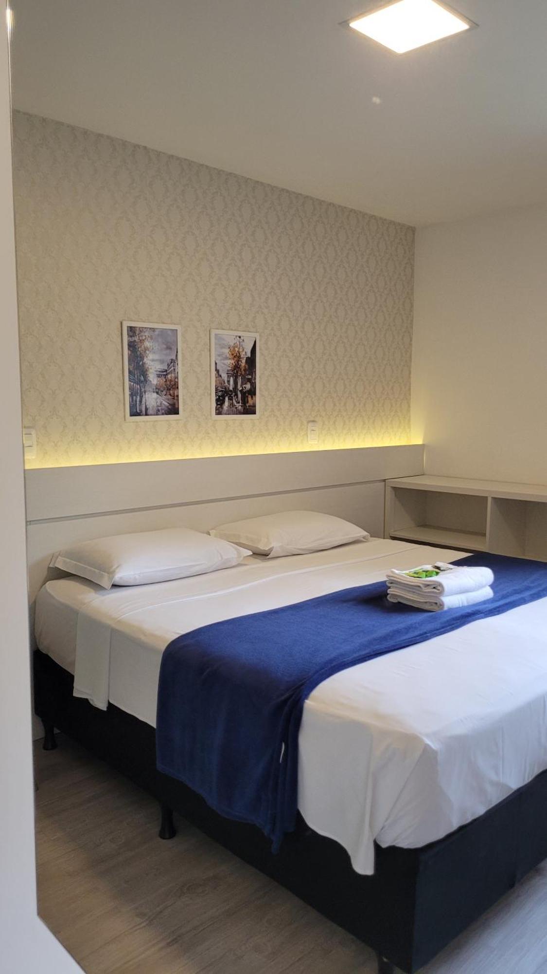 Hotel Golden Hills Canela Bagian luar foto